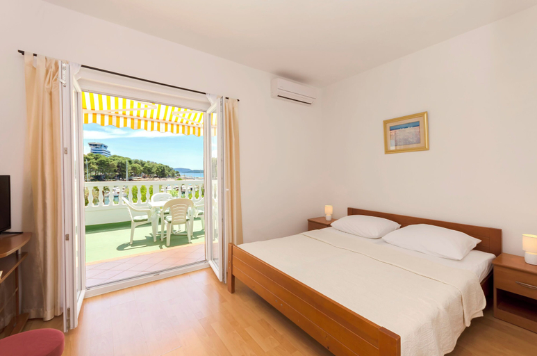 Others 1, Apartment and Rooms Villa Kolonada, Vodice