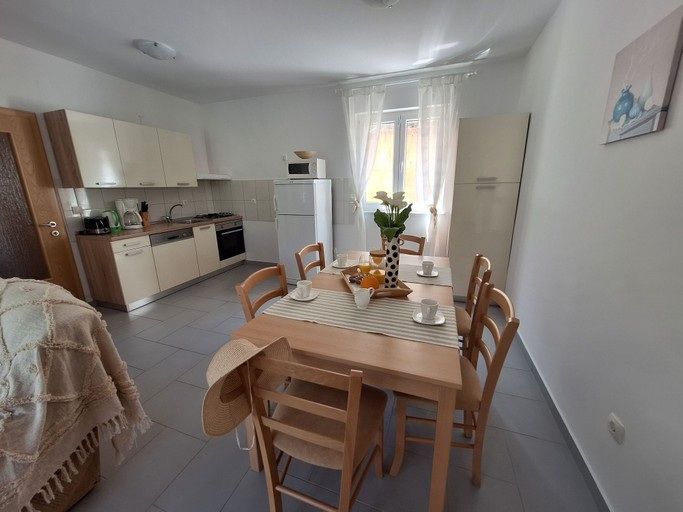 Private kitchen 2, House Bella Vista, Vinodolska