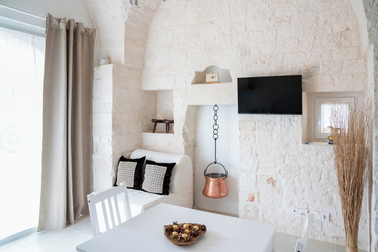 Interior 4, Apulian Charme Trulli & Cottage (Alberobello), Taranto