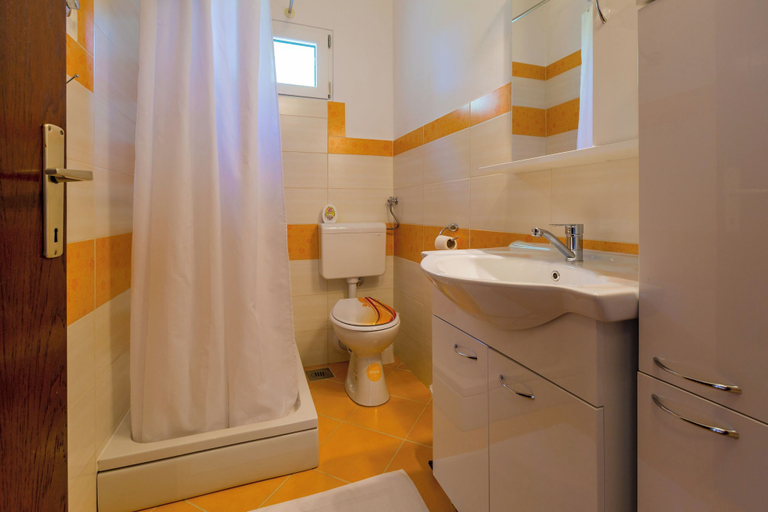 Bathroom 4, Apartments Dora, Crikvenica
