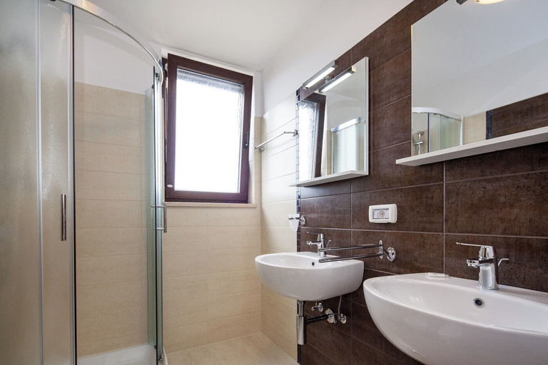 Bathroom 3, Apartments Nadia, Rovinj