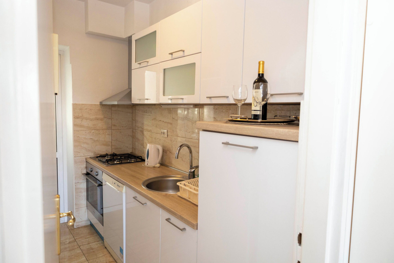 Others 5, Apartments Ivan, Supetar