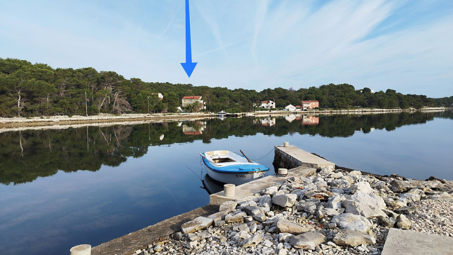 Miscellaneous 4, Apartments Grbac Veli Rat-seaside, Sali