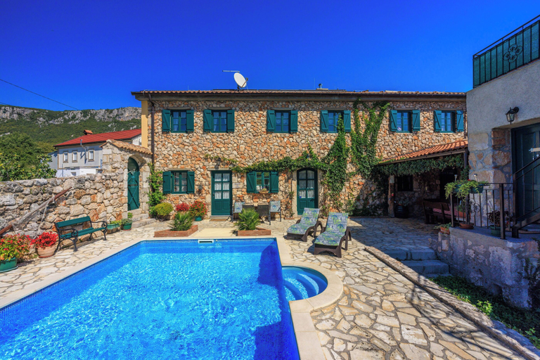Outdoor pool 3, Villa Oliva, Vinodolska