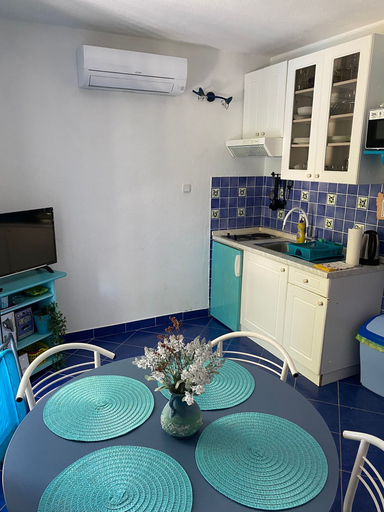 Others 5, Apartments Tereza, Hvar