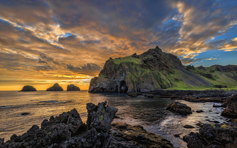 Others 4, The New Post Office, Vestmannaeyjar