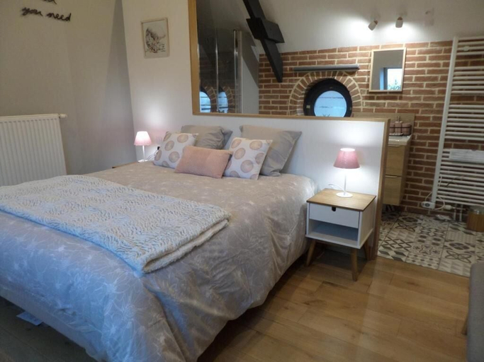 Bedroom 2, La Parenthese Avesnoise, Nord