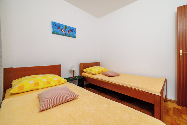Room 5, Apartments Villa Mala, Novi Vinodolski