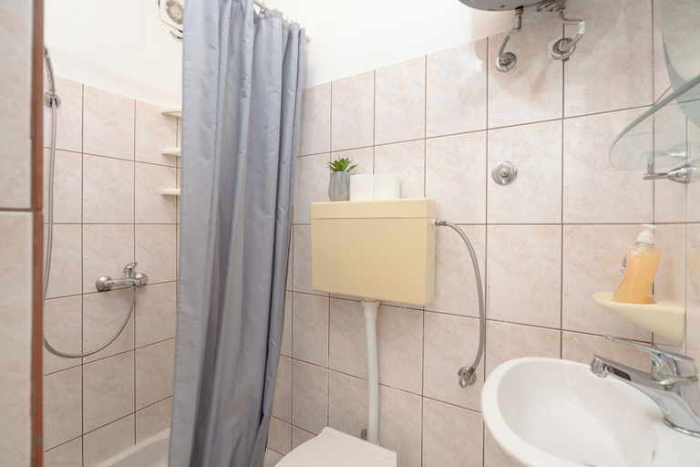 Bathroom 4, Apartments Sanja, Povljane