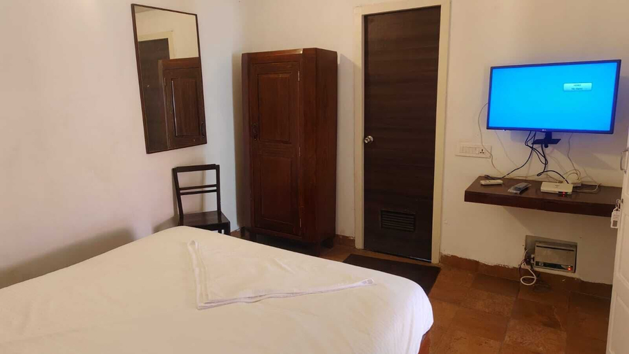 Bedroom 4, Le Aham Boutique Hotel, Viluppuram