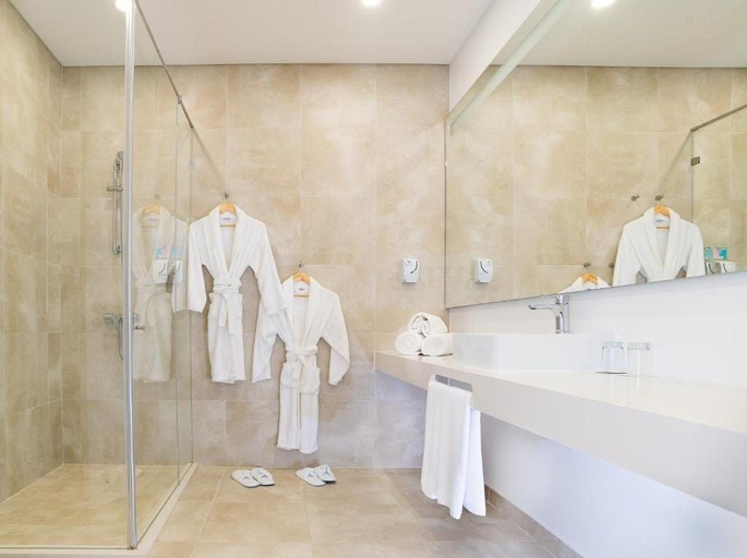 Bathroom 5, RIDE Surf Resort & SPA, Peniche