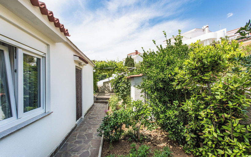 Courtyard 4, Apartment Jelka, Baška