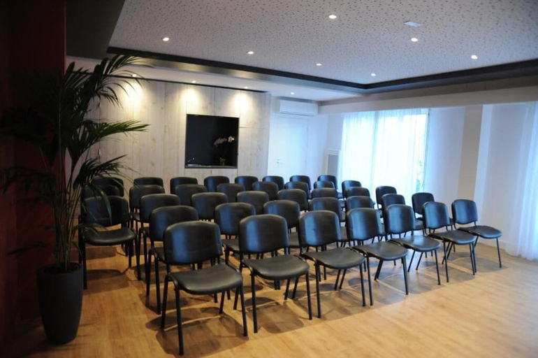 Business Facilities