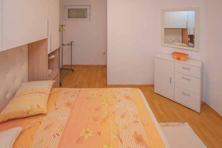 Room 4, Apartments Calida A, Pakoštane