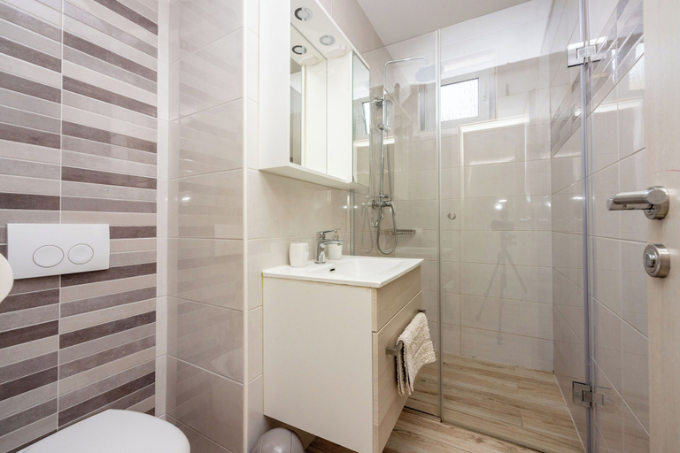 Bathroom 2, Villa Mayer, Crikvenica