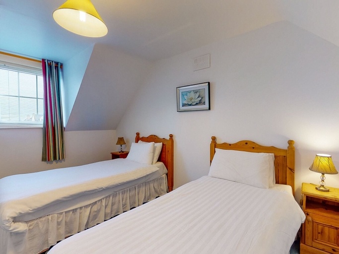 Room 2, Ballybunion Holiday Cottages