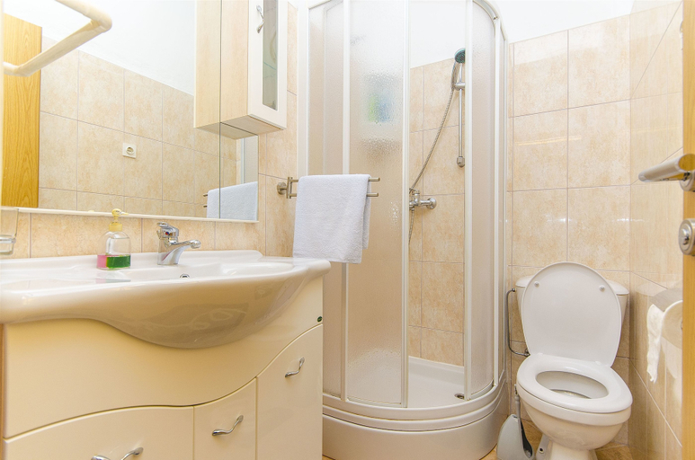 Bathroom, Apartment Marijana, Trogir