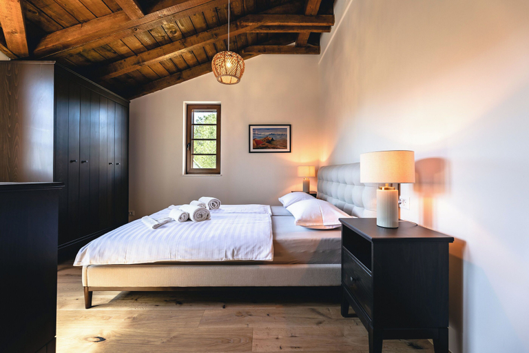 Bedroom 2, Villa Maslina, Marina
