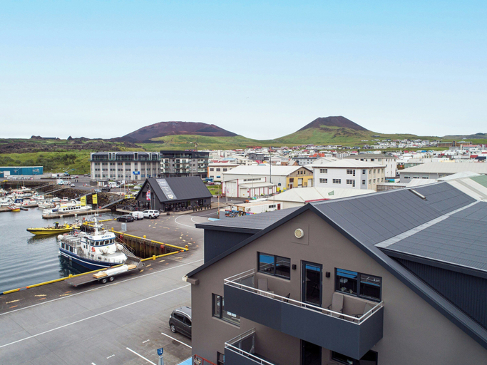 Exterior & Views, Pier Apartments, Vestmannaeyjar