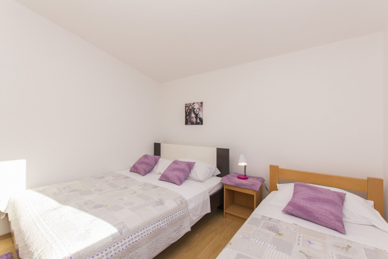 Bedroom 3, Apartment Nediljka, Vodice