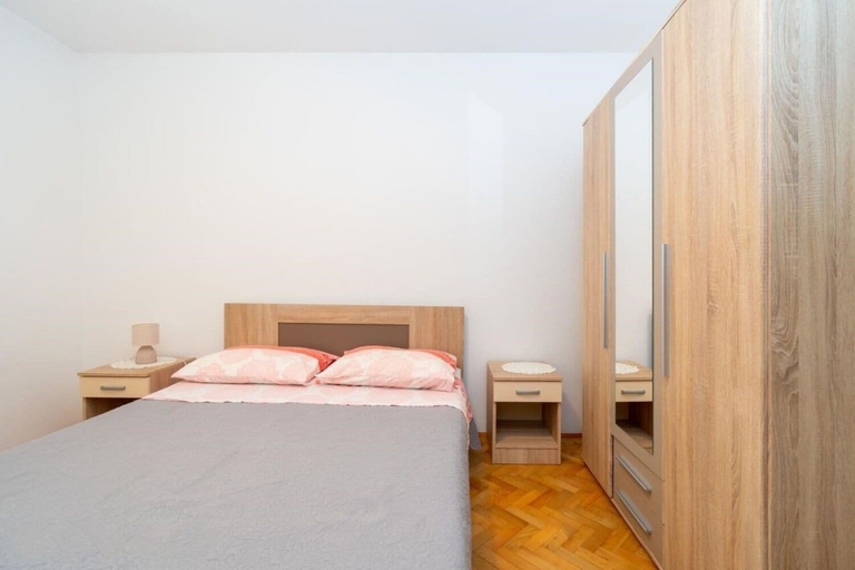 Room 3, Apartment Per, Novalja