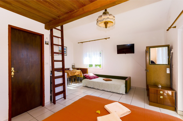Bedroom 5, Apartments Pera, Rogoznica