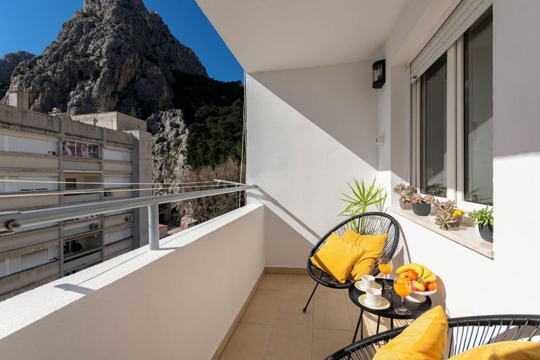Balcony 4, Apartment Cute, Omiš