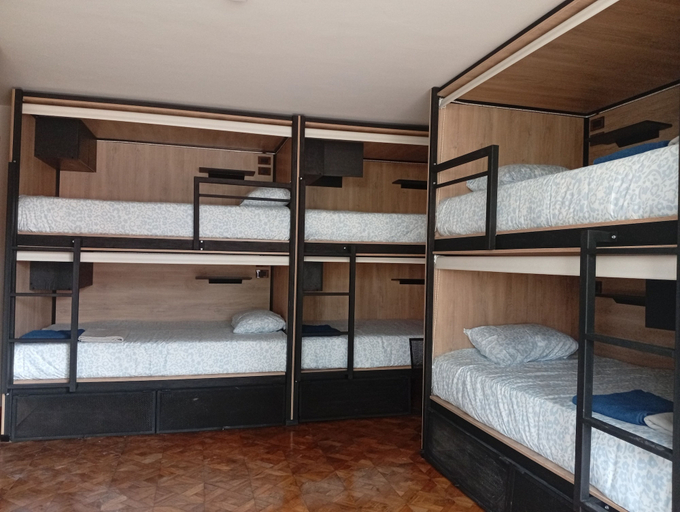 Room 5, THE LONDON INN, Santafé de Bogotá