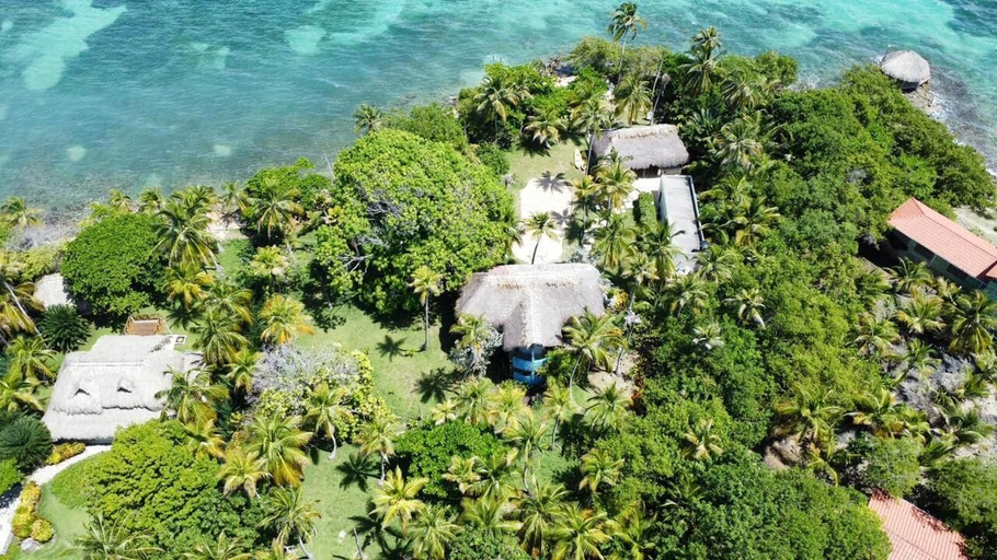 Aerial view 2, Isla Alegria, Moñitos