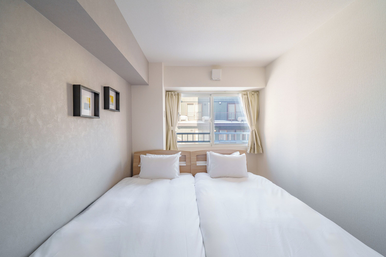 Room 4, E-US NAEBO 203, Sapporo
