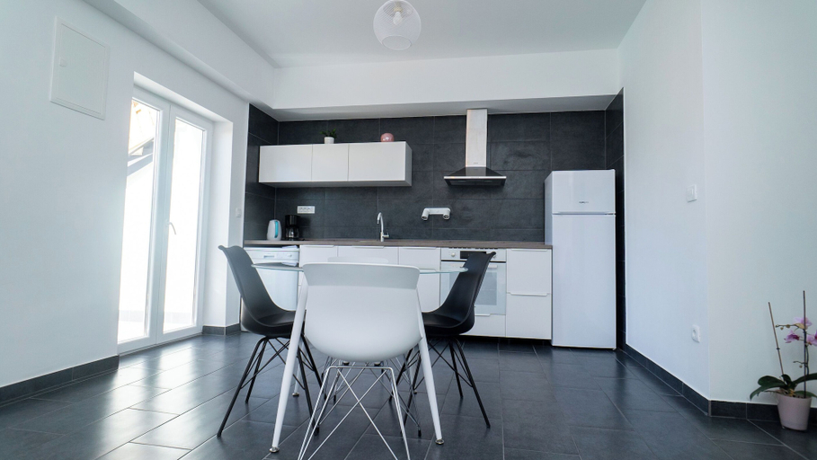Others 5, Apartments Annela, Trogir