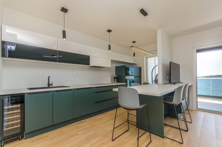 Private kitchen 3, Apartments Adriatic, Vodice