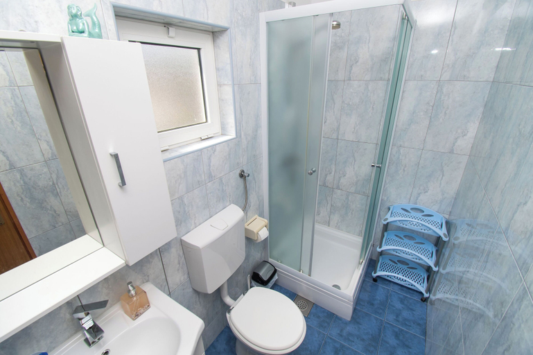 Bathroom 3, Apartment Den, Vodice