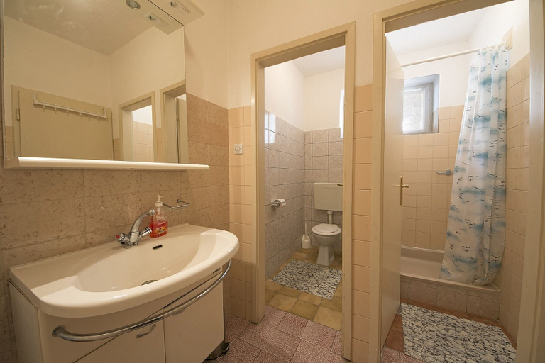 Bathroom 3, Apartment Panorama, Brela