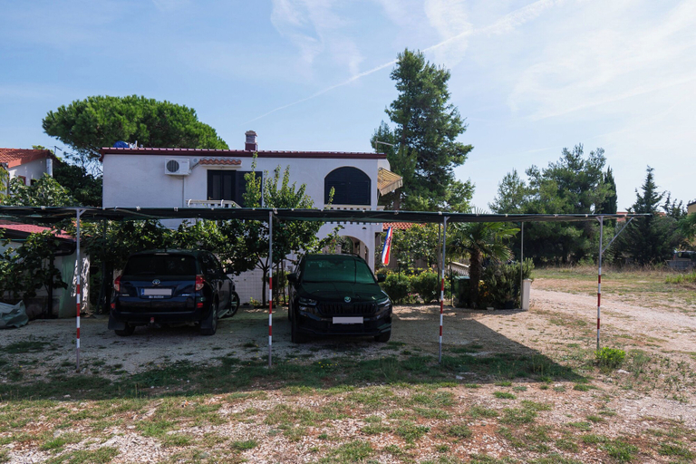 Building design 5, Apartments Stefani, Vir
