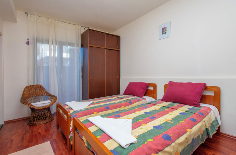 Bedroom 2, Apartment Iva, Omiš