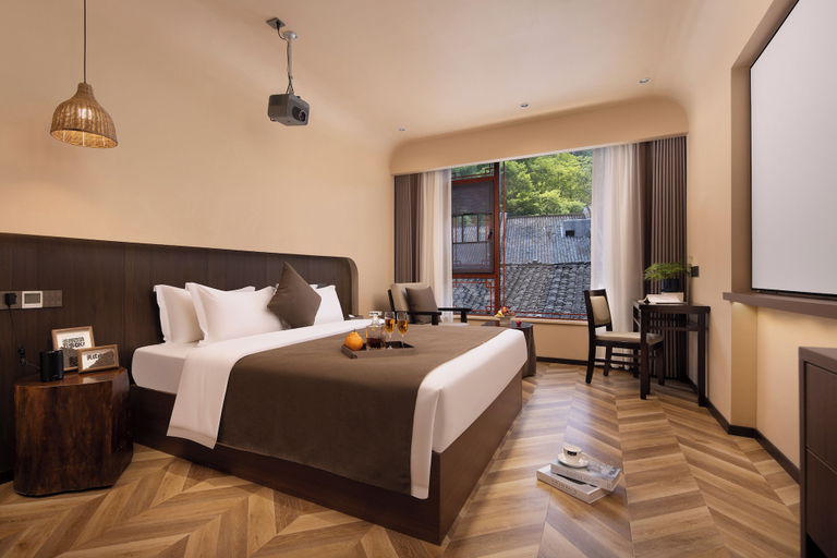 Room 3, Fenghuang Story Hotel, Xiangxi Tujia and Miao
