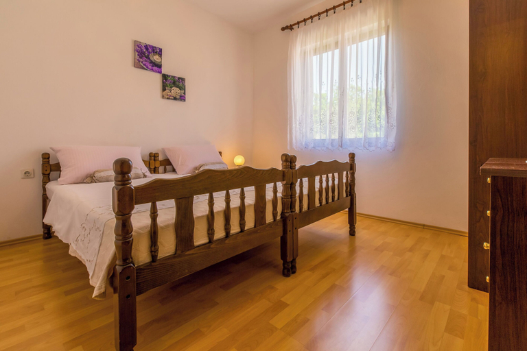 Bedroom 3, Apartments Dora, Crikvenica