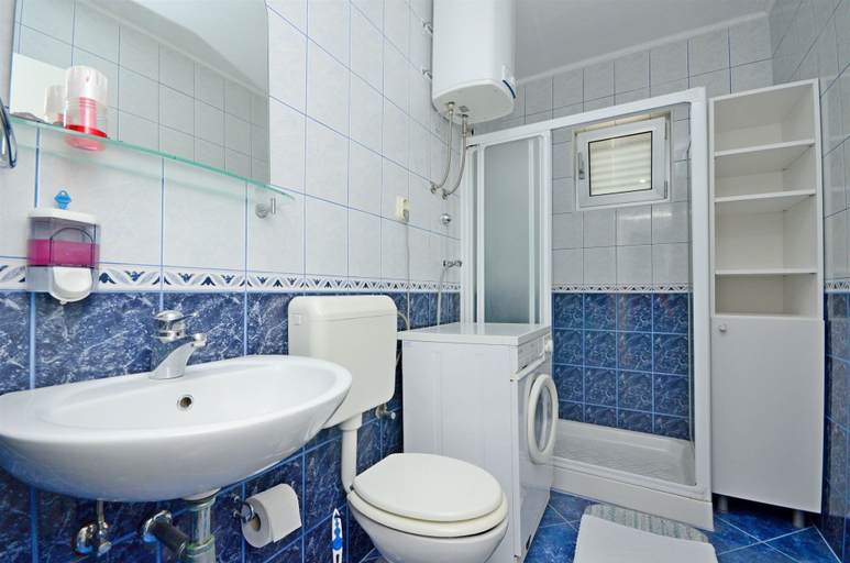 Bathroom, Apartments Petar, Trogir