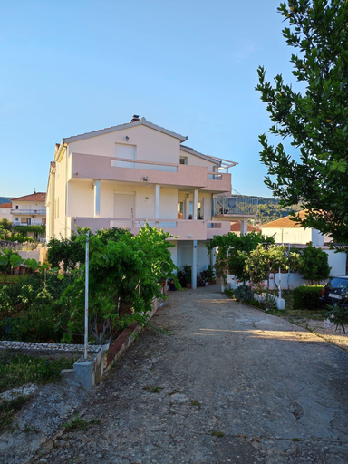 Exterior 3, Apartment Slaven, Marina