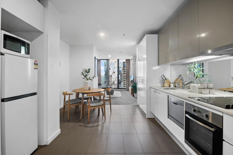 Amenity (Guest room), 2-Bed High-Rise Apartment with Pool & Gym, Melbourne