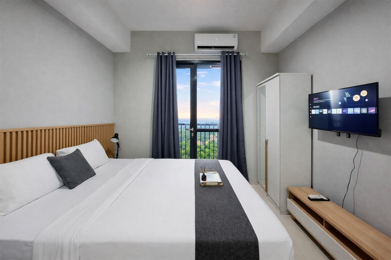 Bedroom 2, Serene Studio at The Ayoma Apartment By Travelio, Tangerang Selatan