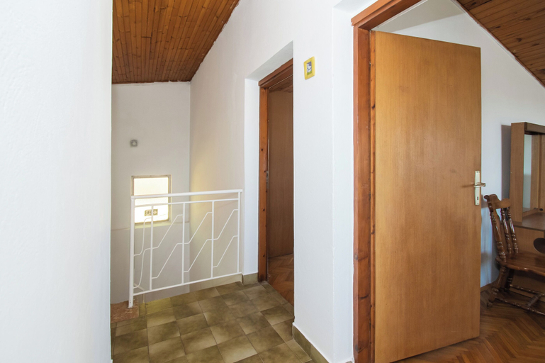Others 4, Apartments Nena, Vodice