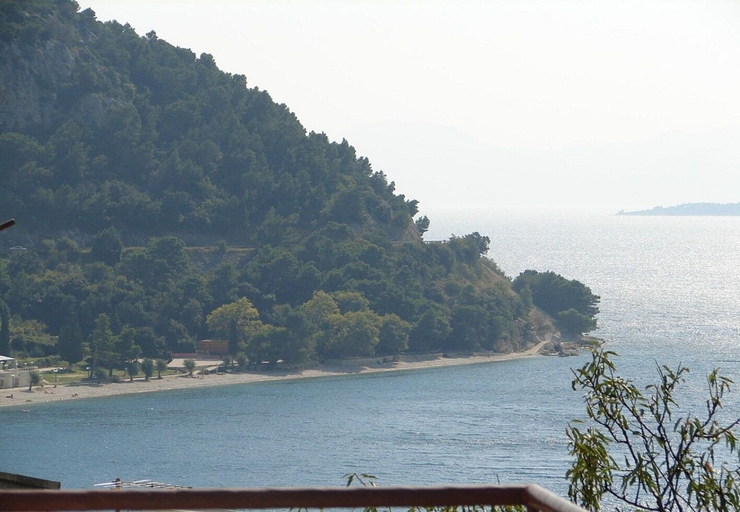 Others 5, Apartments Tiho, Podgora