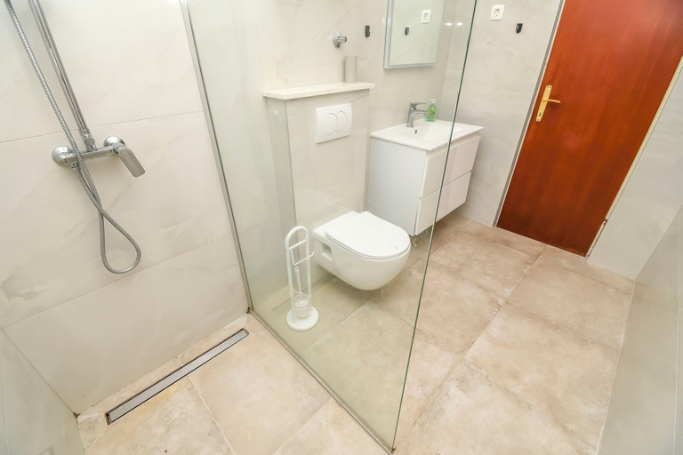 Bathroom 3, Apartments Ivan, Marina
