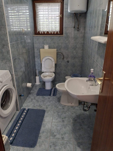 Bathroom 4, Apartment Vinka, Trogir