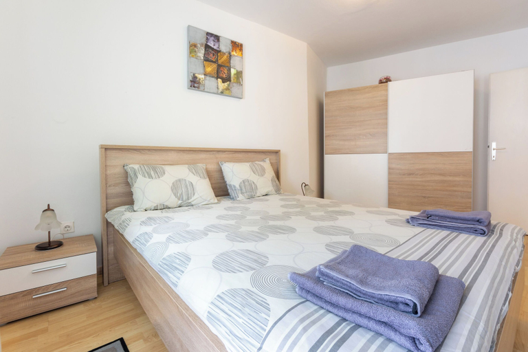 Room 2, Apartment Astrid, Crikvenica