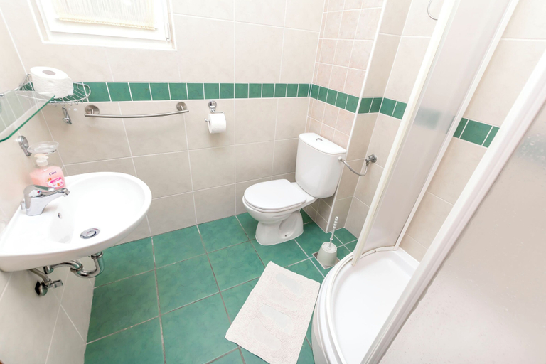Bathroom 4, Apartments Toni, Primošten