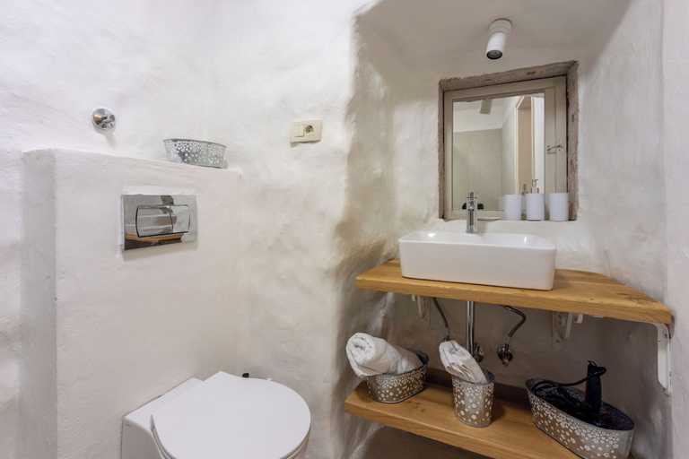 Bathroom 3, House Stara Kuca-old Stone House, Crikvenica