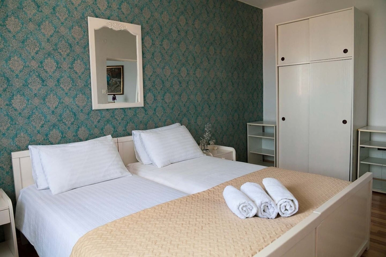 Bedroom 2, Apartments Novis, Kali